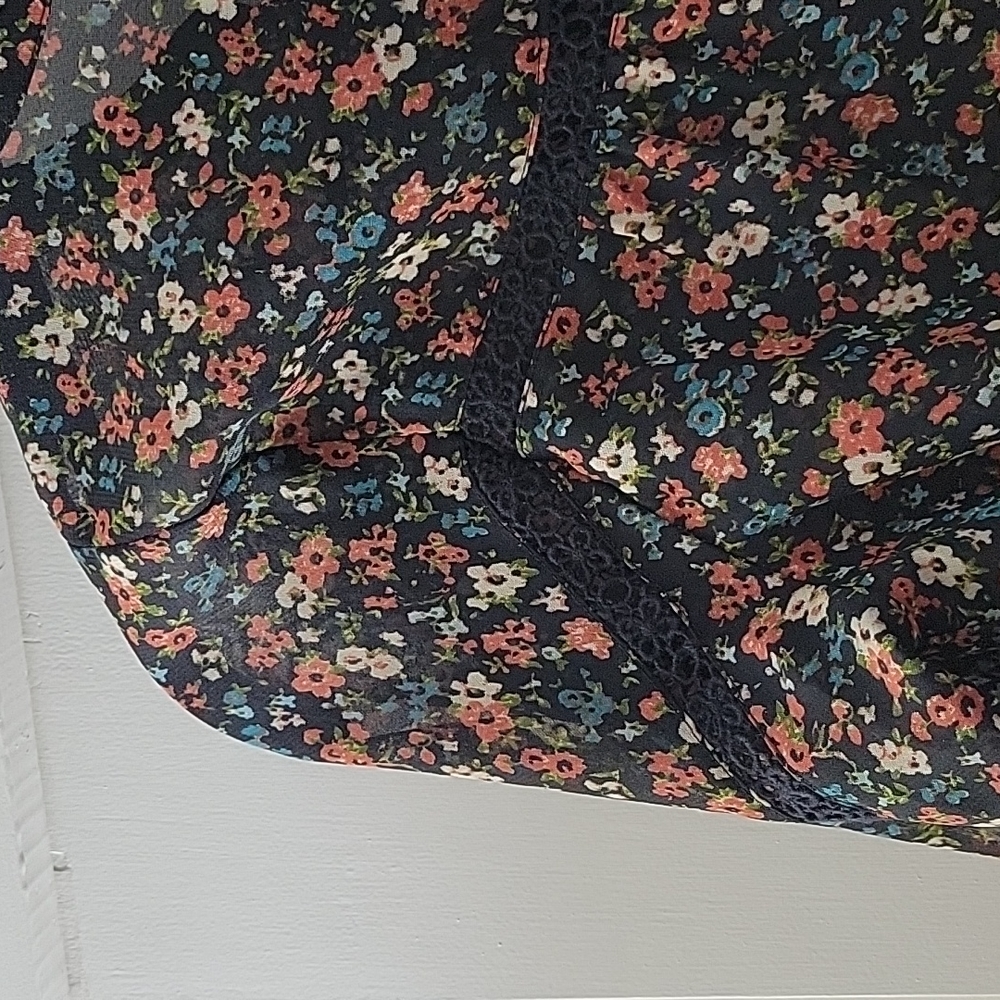 American Rag Tie Back Blouse - Picture 6 of 10